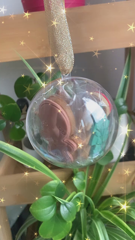Round Christmas bauble